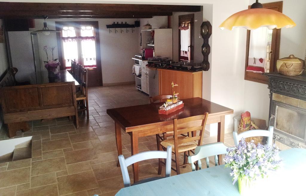 Agriturismo La Nocciolina ヴェントゥリーナ 部屋 写真